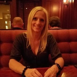 Meet your Posher, Catherine